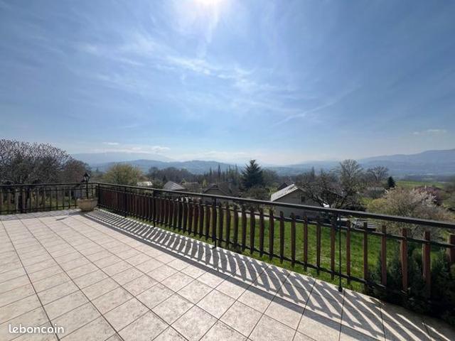 Maison 6 pièces 178 m²
