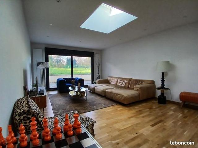 Maison 6 pièces 178 m²