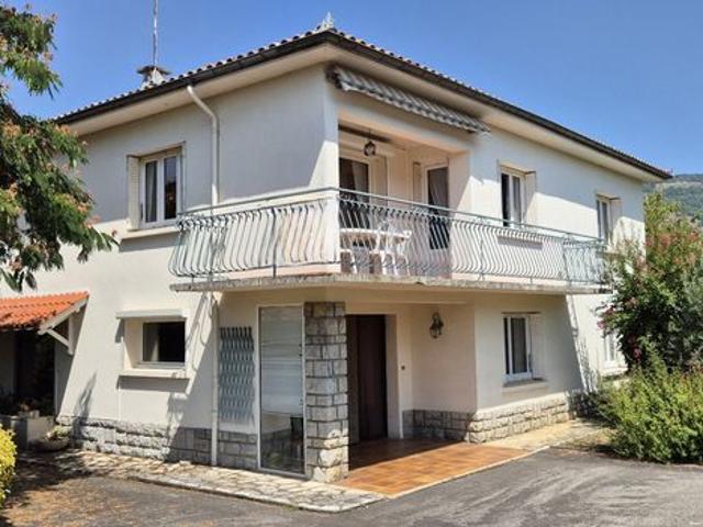 Maison 6 pièces 178 m²