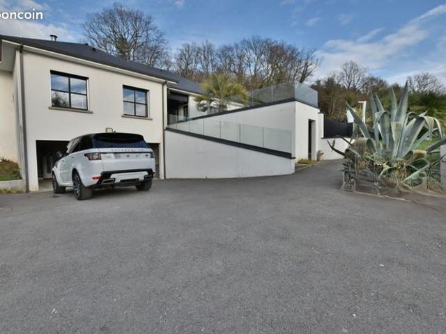 Maison 6 pièces 178 m²