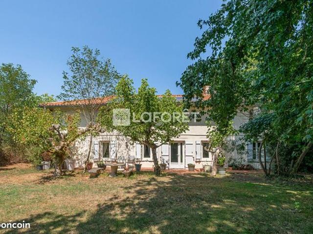 Maison 6 pièces 179 m²