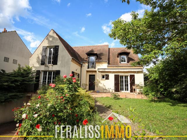 Maison 6 pièces 179 m²