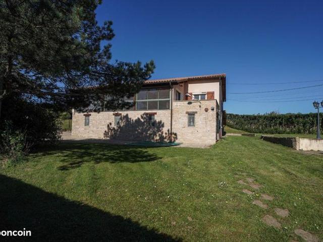 Maison 6 pièces 179 m²