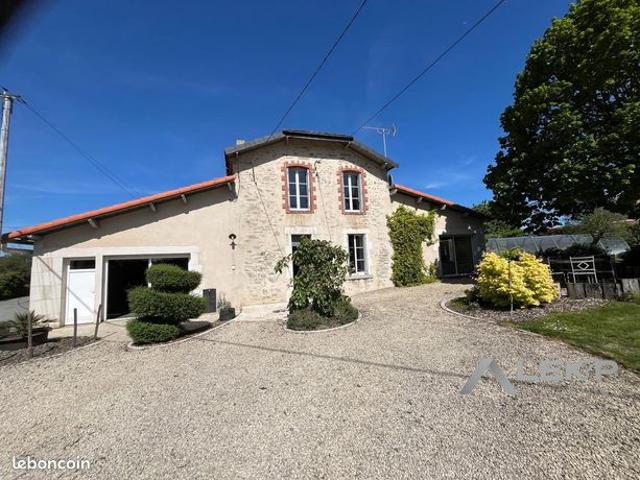 Maison 6 pièces 179 m²