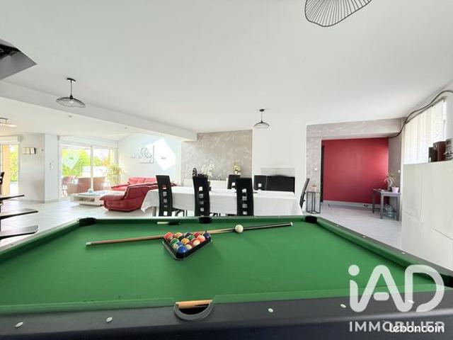 Maison 6 pièces 179 m²