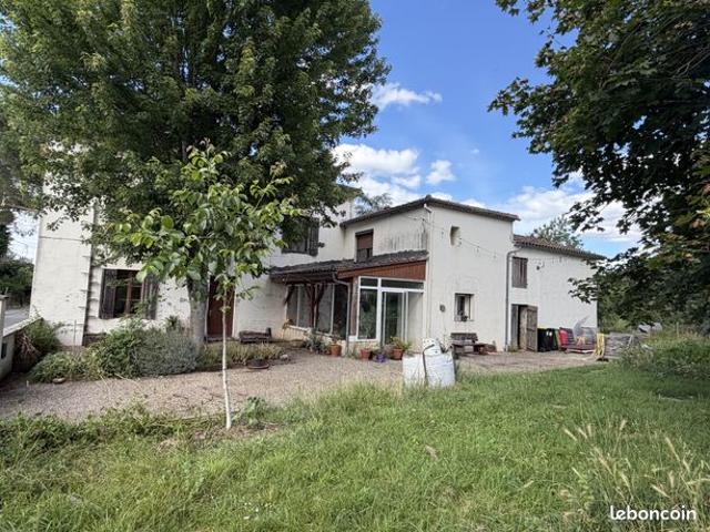 Maison 6 pièces 179 m²