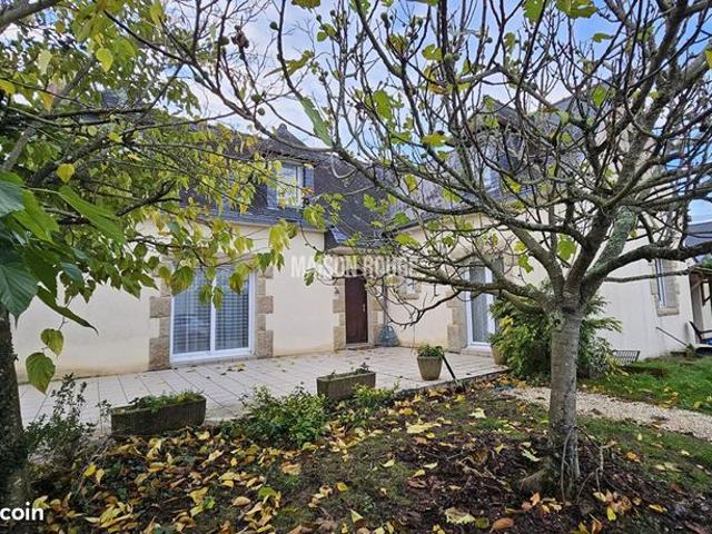 Maison 6 pièces 179 m²