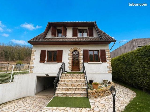 Maison 6 pièces 179 m²