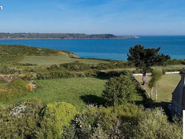 Maison 6 pièces 179 m²