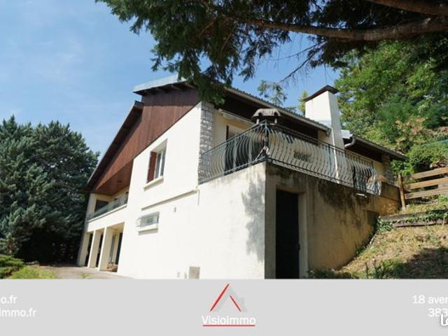 Maison 6 pièces 179 m²