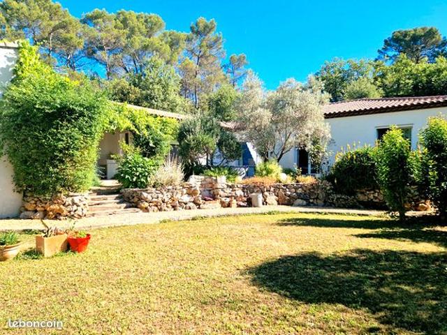Maison 6 pièces 179 m²