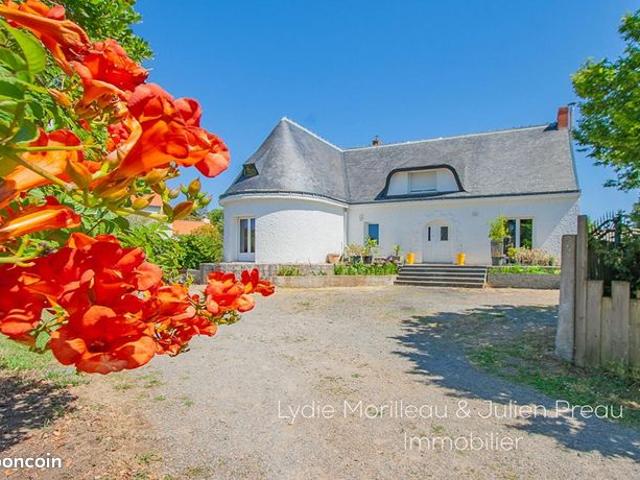 Maison 6 pièces 179 m²