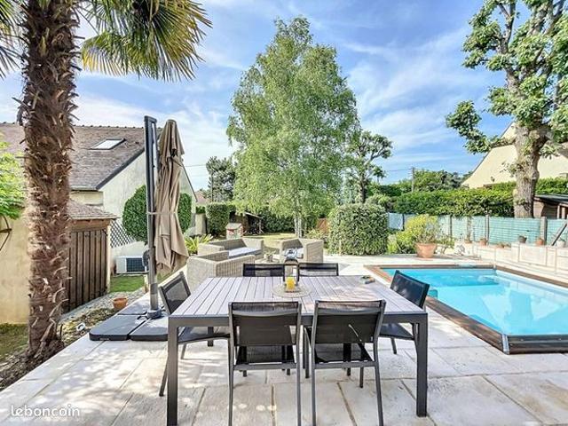 Maison 6 pièces 179 m²