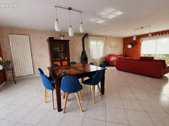 Maison 6 pièces 179 m²