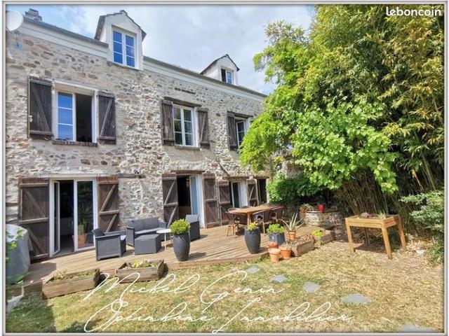 Maison 6 pièces 179 m²