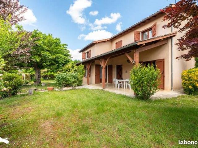 Maison 6 pièces 179 m²
