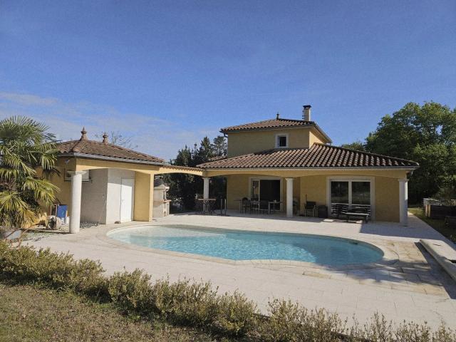 Maison 6 pièces 170 m²