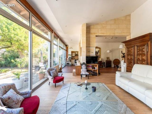 Maison 6 pièces 170 m²