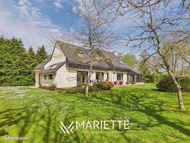 Maison 6 pièces 170 m²