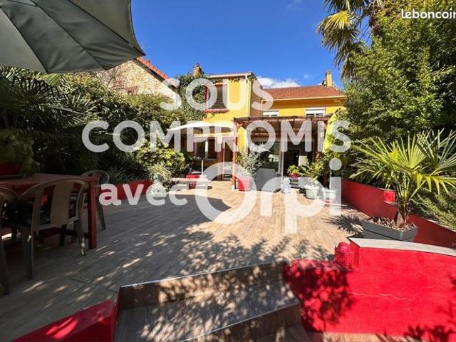 Maison 6 pièces 170 m²