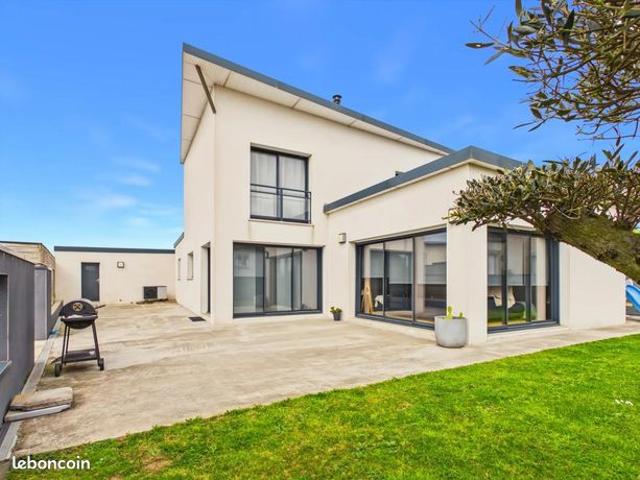Maison 6 pièces 170 m²
