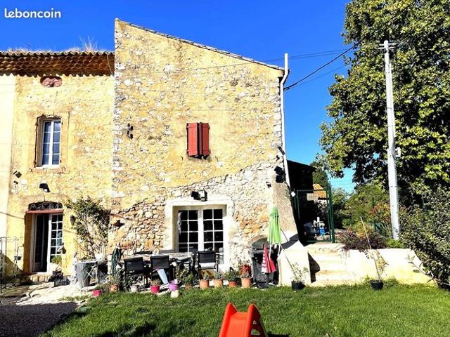 Maison 6 pièces 170 m²