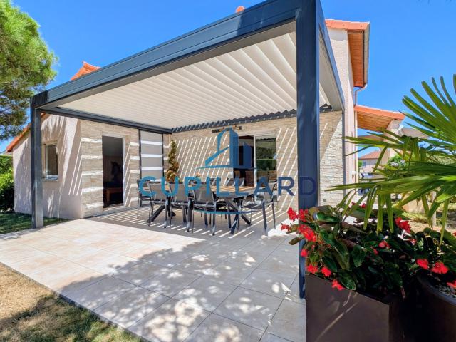 Maison 6 pièces 170 m²