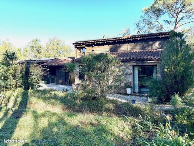Maison 6 pièces 170 m²