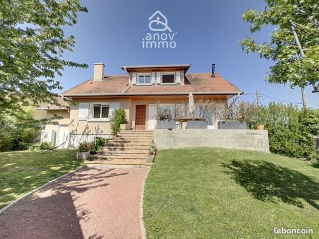 Maison 6 pièces 170 m²