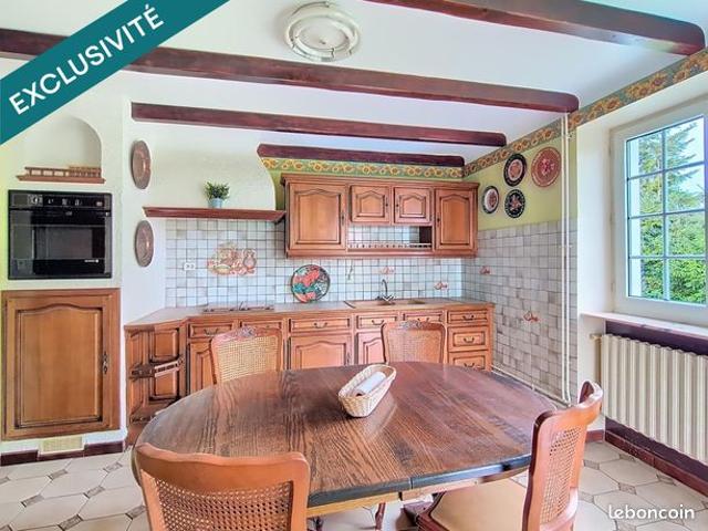 Maison 6 pièces 170 m²