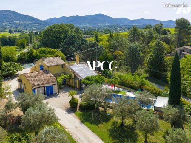 Maison 6 pièces 170 m²