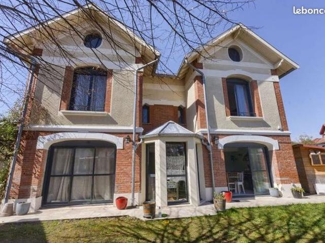 Maison 6 pièces 170 m²