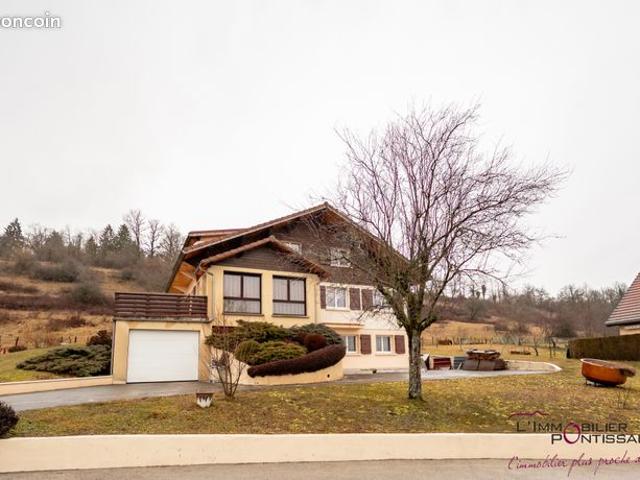 Maison 6 pièces 170 m²