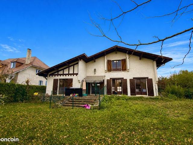 Maison 6 pièces 170 m²