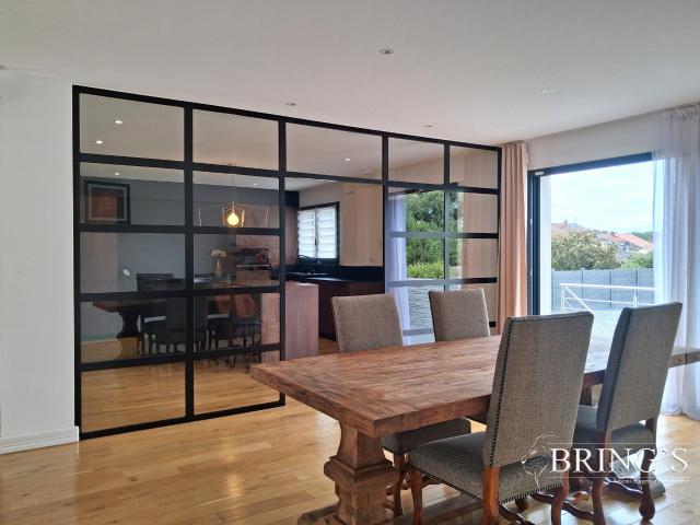 Maison 6 pièces 170 m²