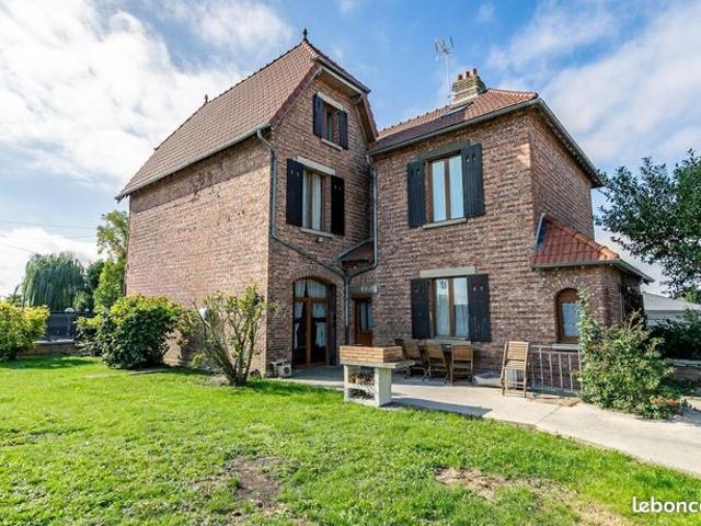 Maison 6 pièces 170 m²