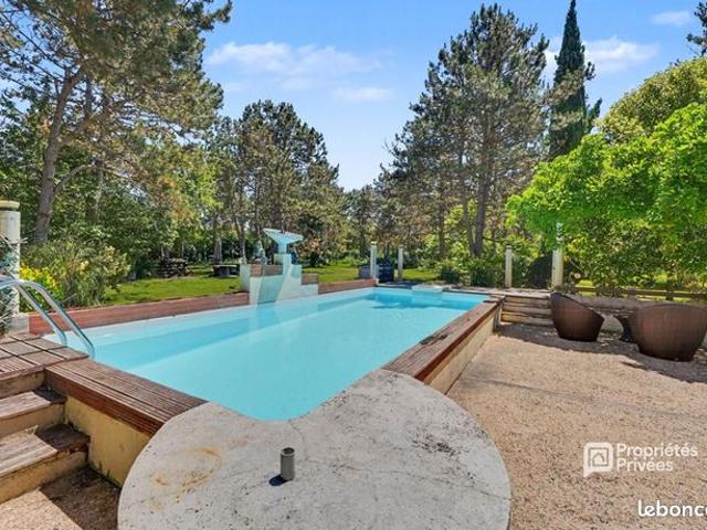 Maison 6 pièces 170 m²