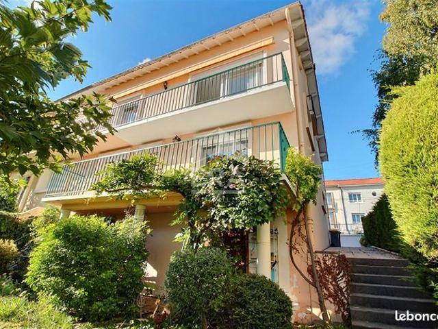 Maison 6 pièces 170 m²