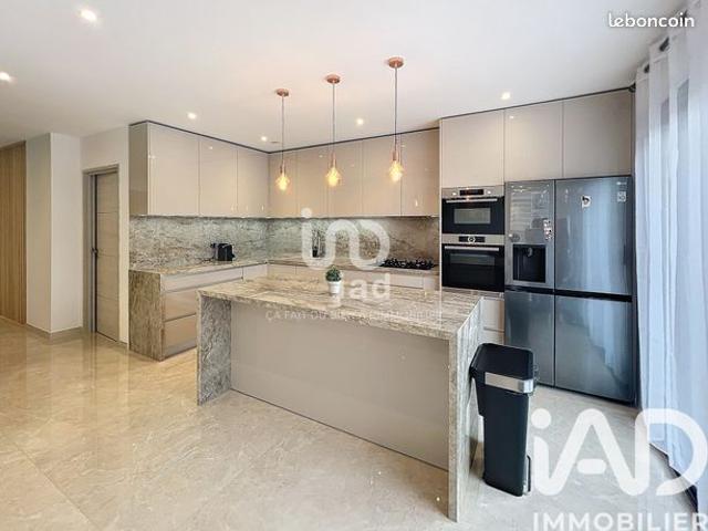 Maison 6 pièces 170 m²