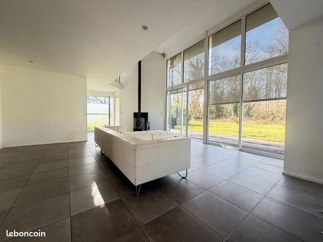Maison 6 pièces 187 m²