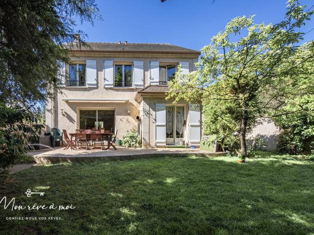 Maison 6 pièces 170 m²