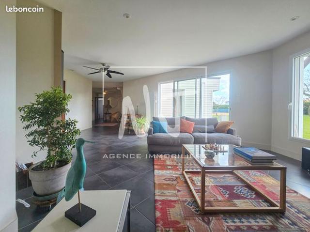 Maison 6 pièces 170 m²