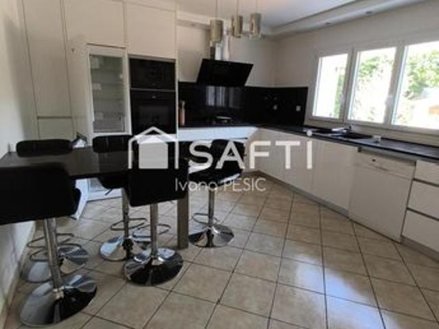 Maison 6 pièces 170 m²