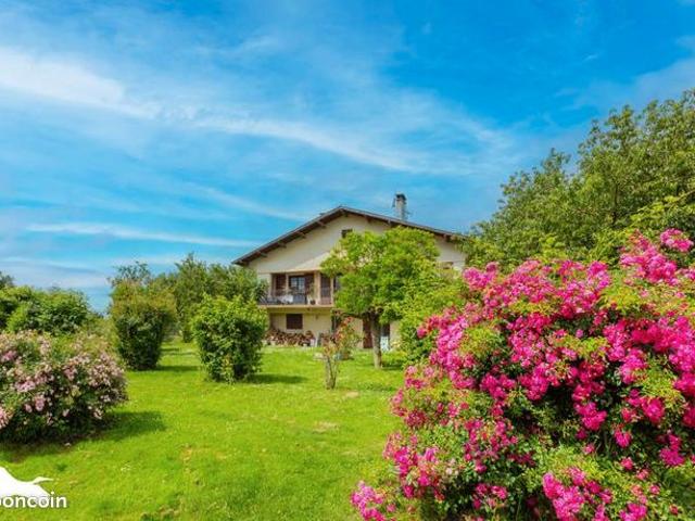 Maison 6 pièces 170 m²