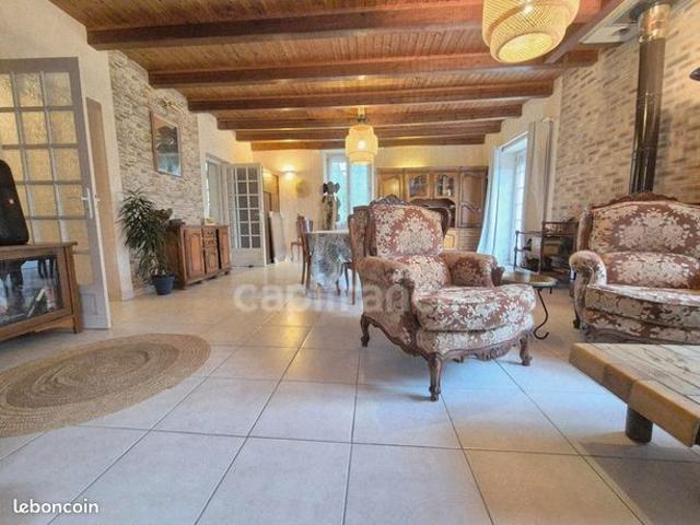 Maison 6 pièces 170 m²