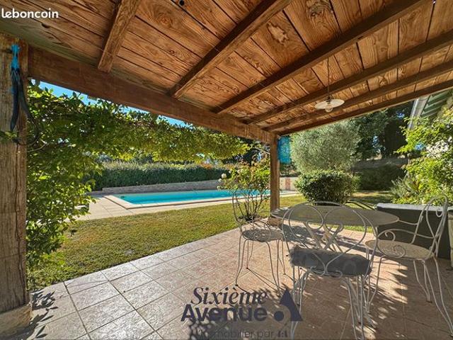 Maison 6 pièces 170 m²