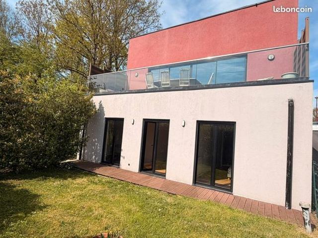 Maison 6 pièces 170 m²