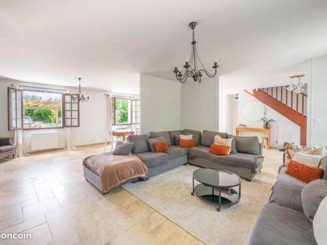 Maison 6 pièces 170 m²