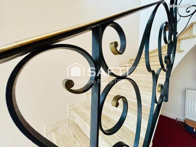 Maison 6 pièces 170 m²