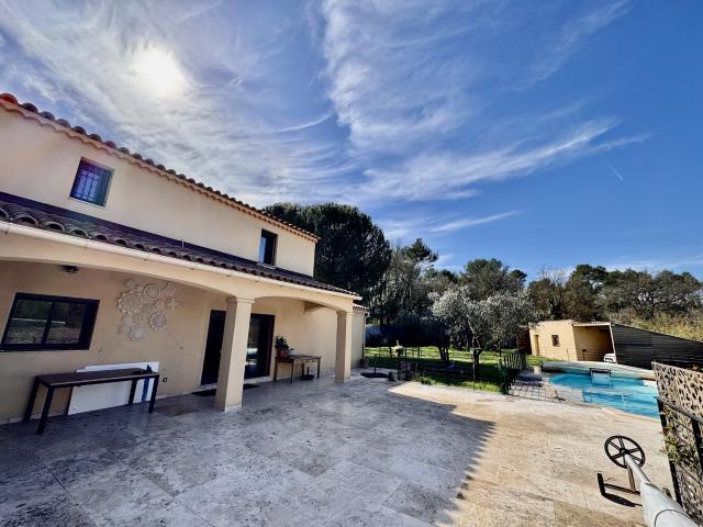 Maison 6 pièces 170 m²